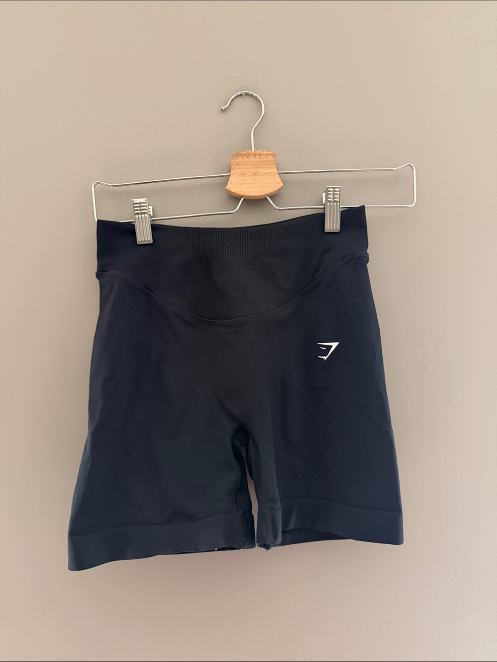 New Gymshark Sweat Seamless
Sculpt Shorts - Black